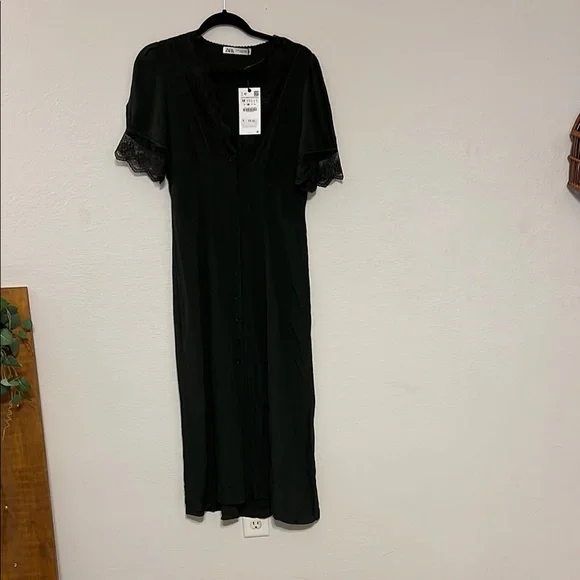 Zara Dark Green Lace Midi Dress - Picture 3 of 7